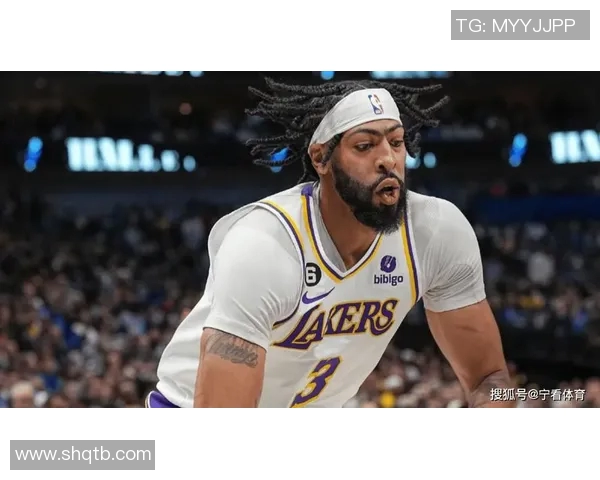 数据揭示：浓眉本赛季表现起伏不定