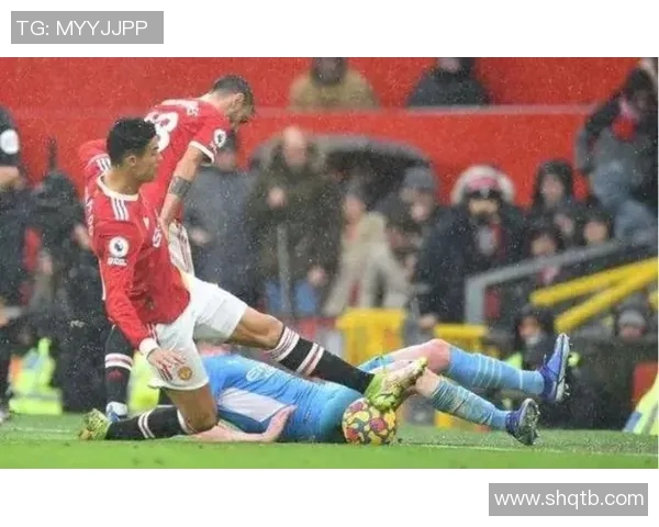 镜头回顾：德布劳内这一幕令人泪目