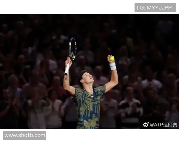 巴黎赛后采访爆金句，引全场大笑